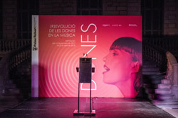 Inauguració exposició D'Ones al Palau Robert (Barcelona) 